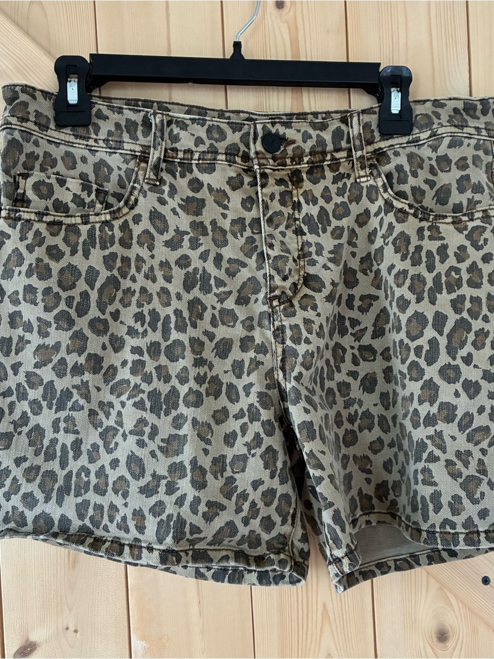 Pilcro Leopard Print Jean Shorts - Tan and Brown